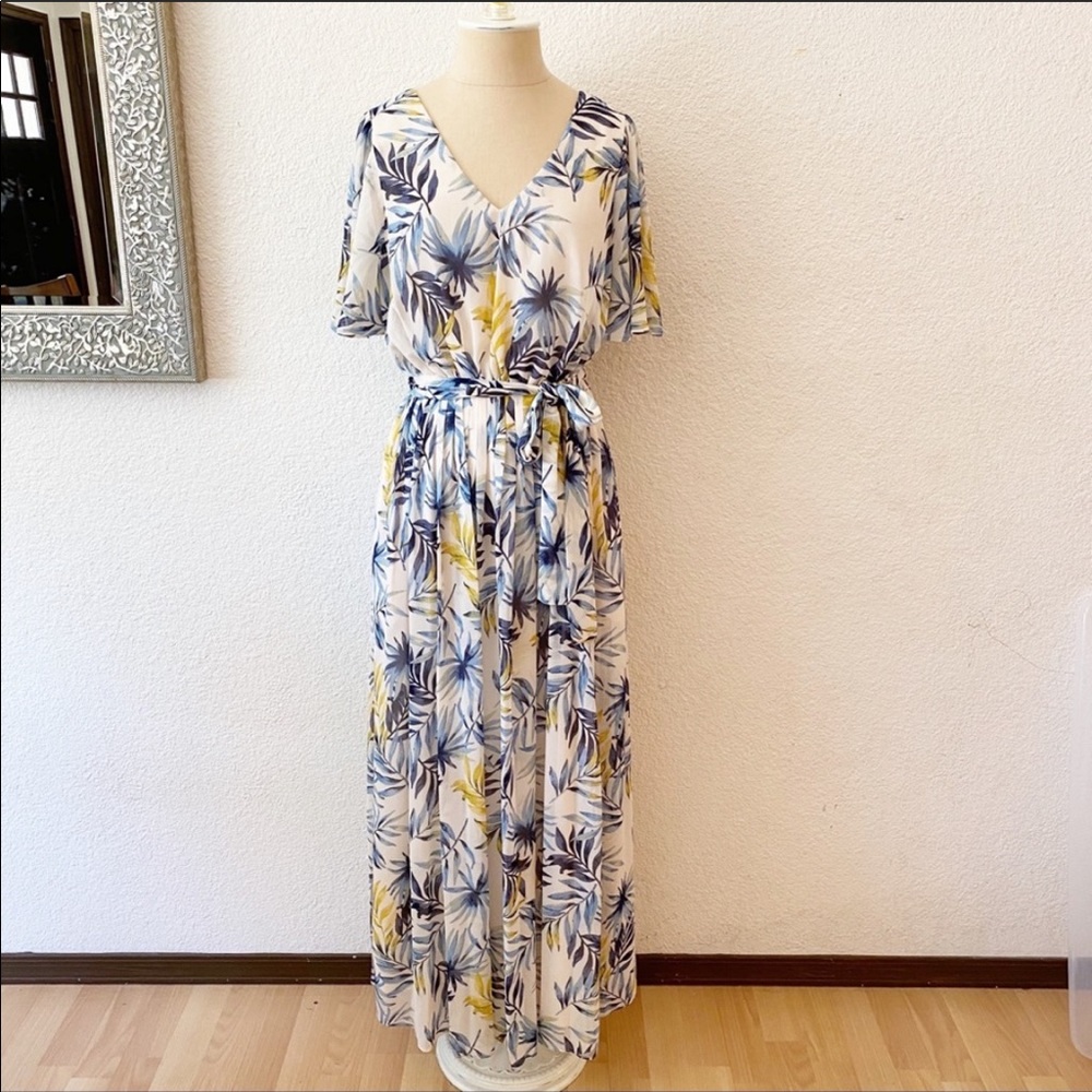 Gal Meets Glam Kiki Chiffon Dress Maxi New NWT - Picture 4 of 7